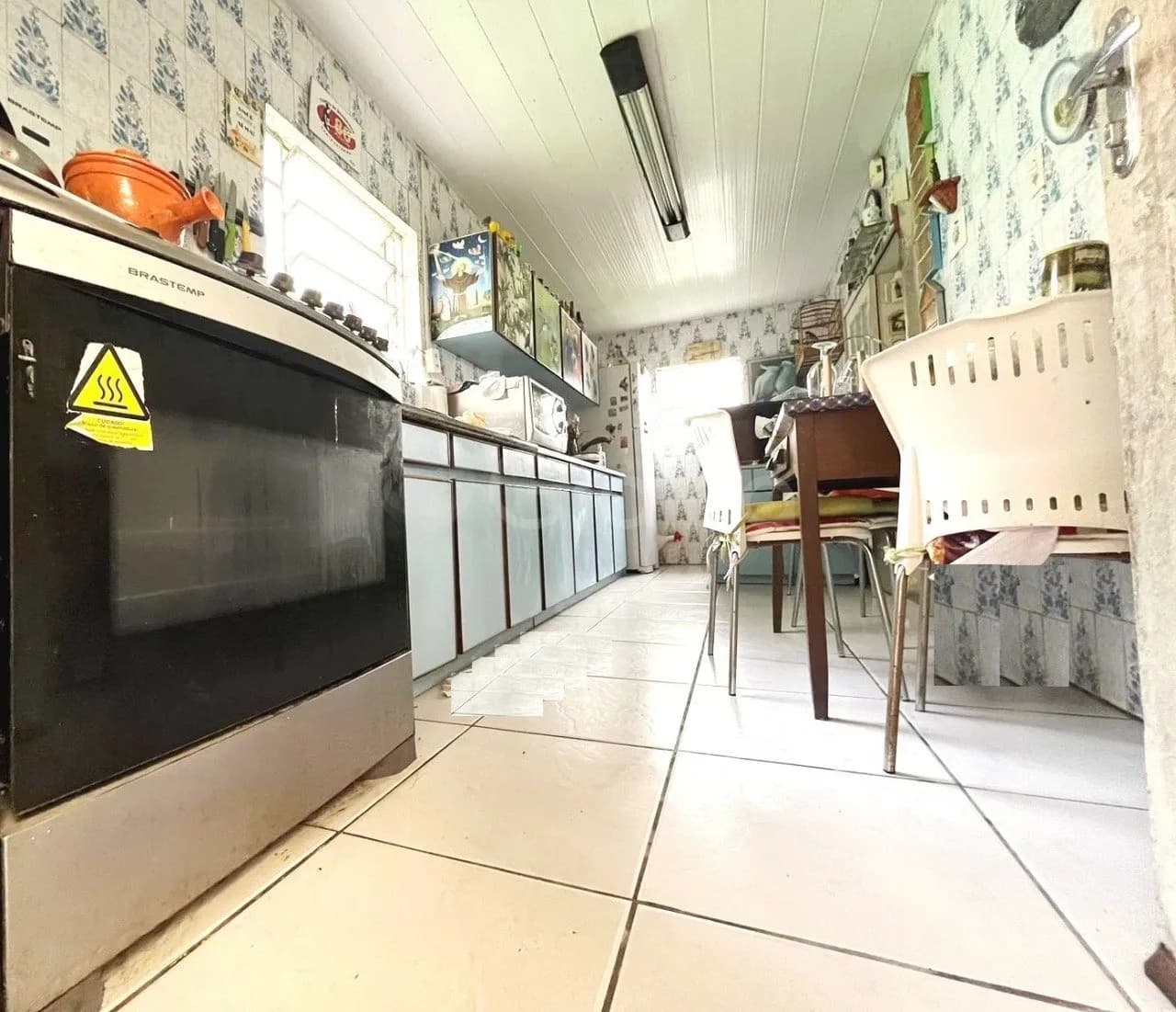 Casa para venda com 2 dormitórios em Centro com 63 m² — foto 2