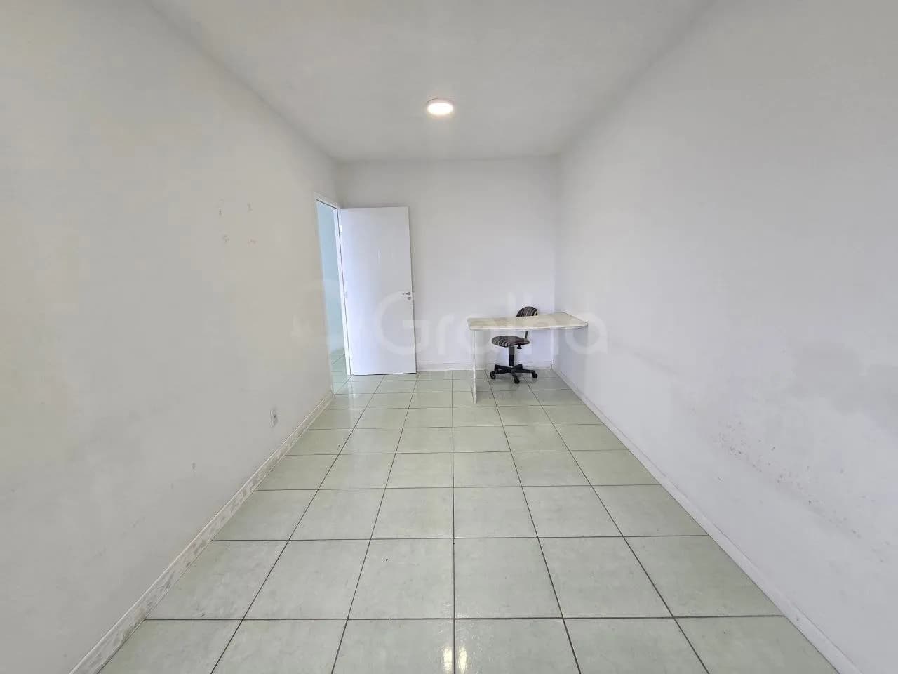 Sala comercial para venda em Centro com 41 m² — foto 2