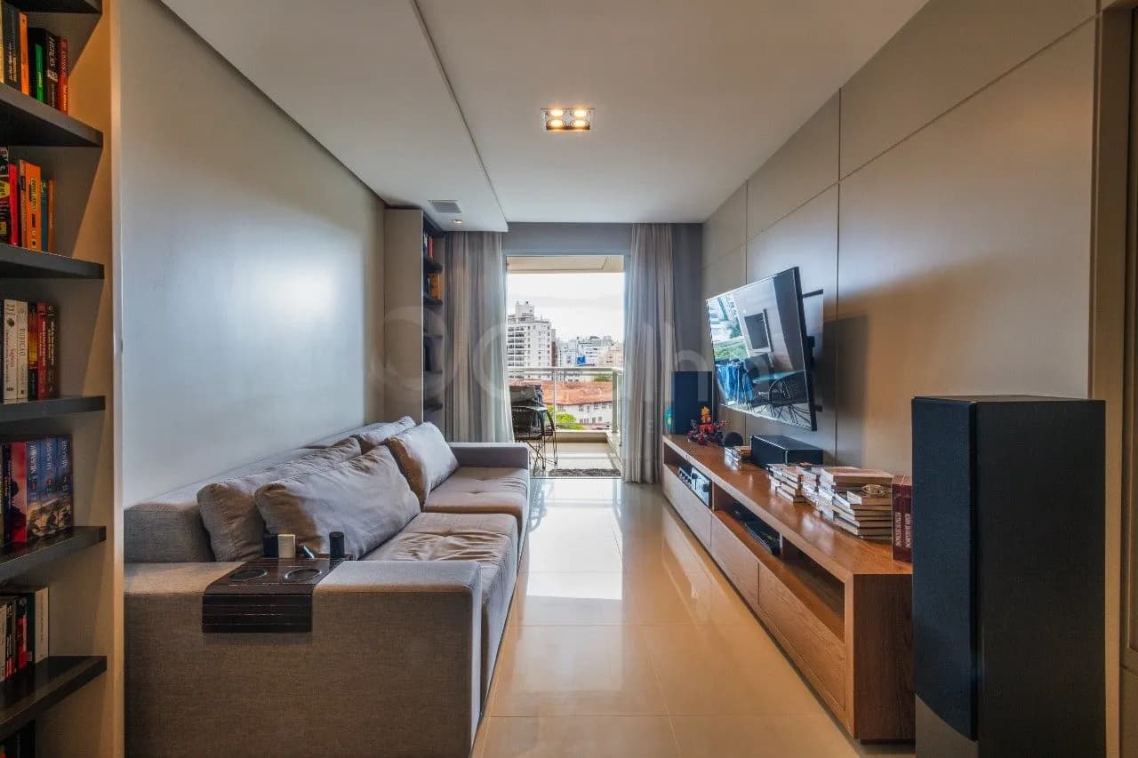 Apartamento para venda com 3 dormitórios em Centro com 117 m² — foto principal