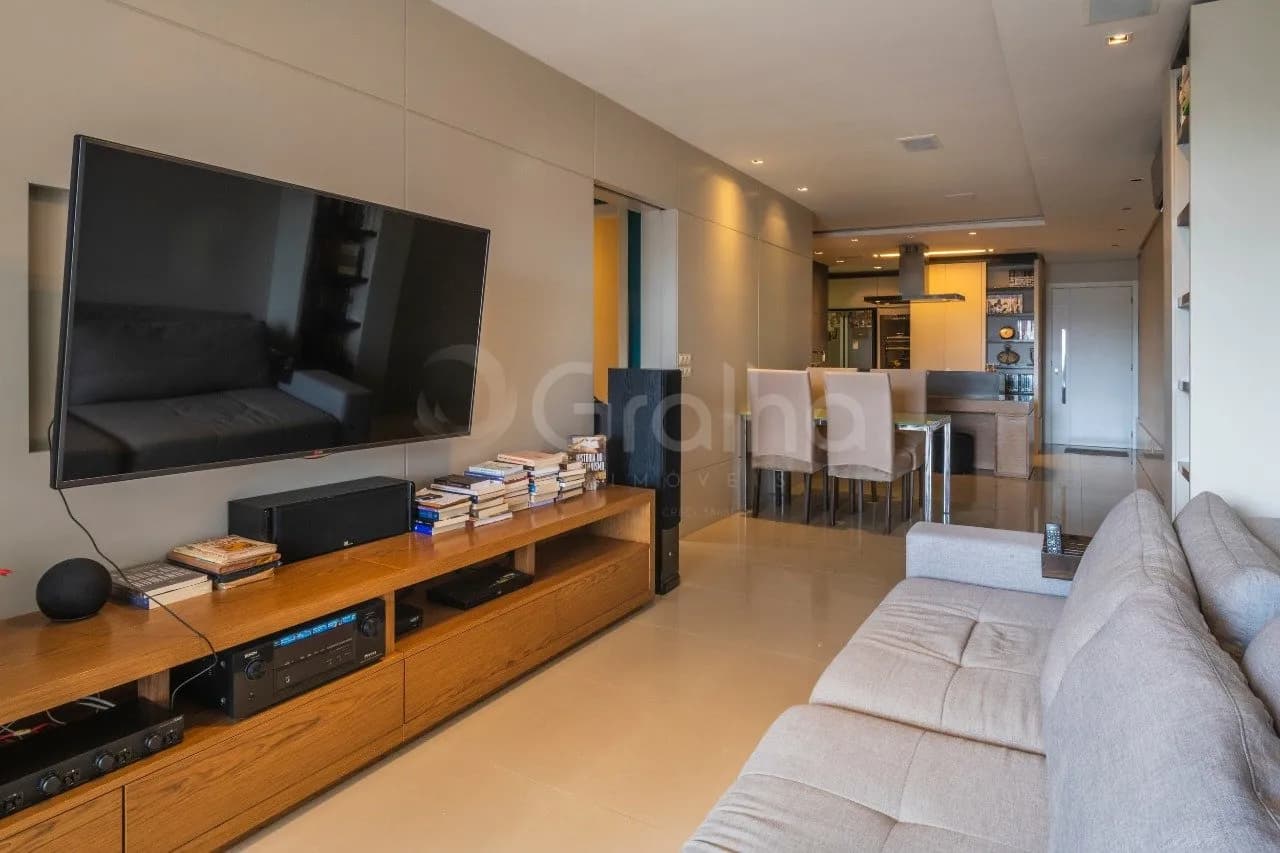 Apartamento para venda com 3 dormitórios em Centro com 117 m² — foto 2