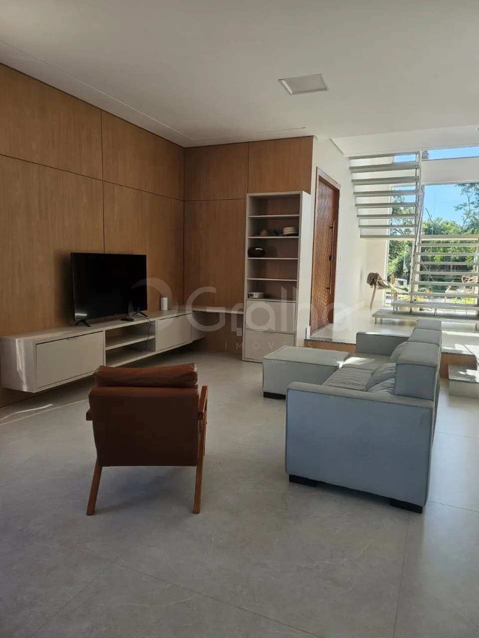 Casa para venda com 5 dormitórios em Daniela com 310 m² — foto 2