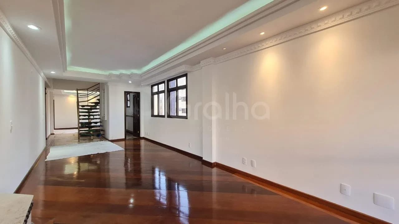 Cobertura para venda com 4 dormitórios em Centro com 483 m² — foto 3