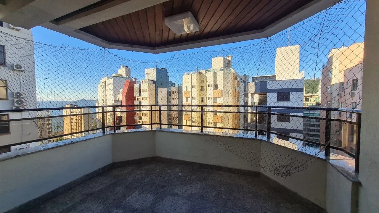 Cobertura para venda com 4 dormitórios em Centro com 483 m² — foto 4