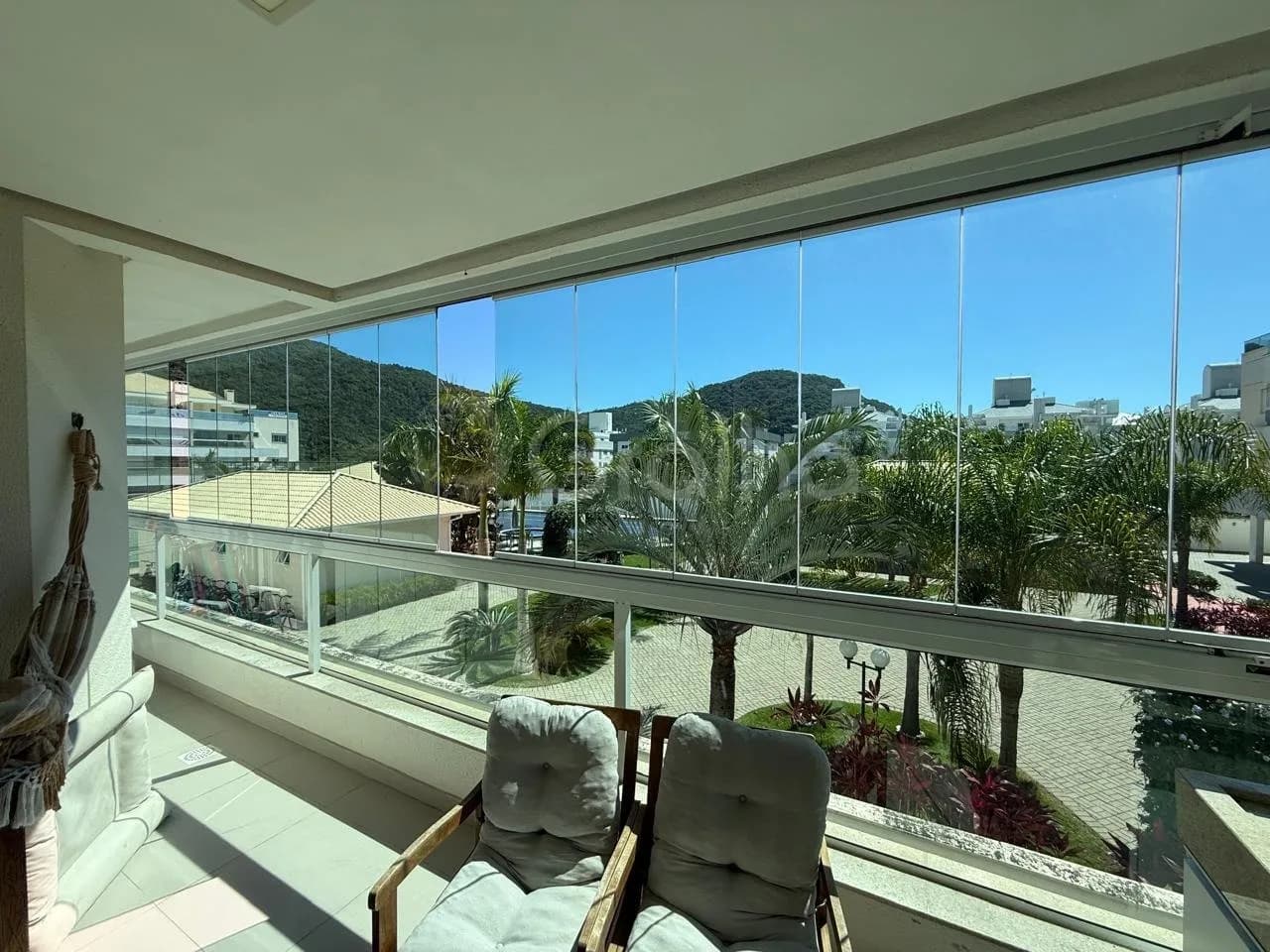 Apartamento para venda com 2 dormitórios em Ingleses Do Rio Vermelho com 85 m² — foto 3