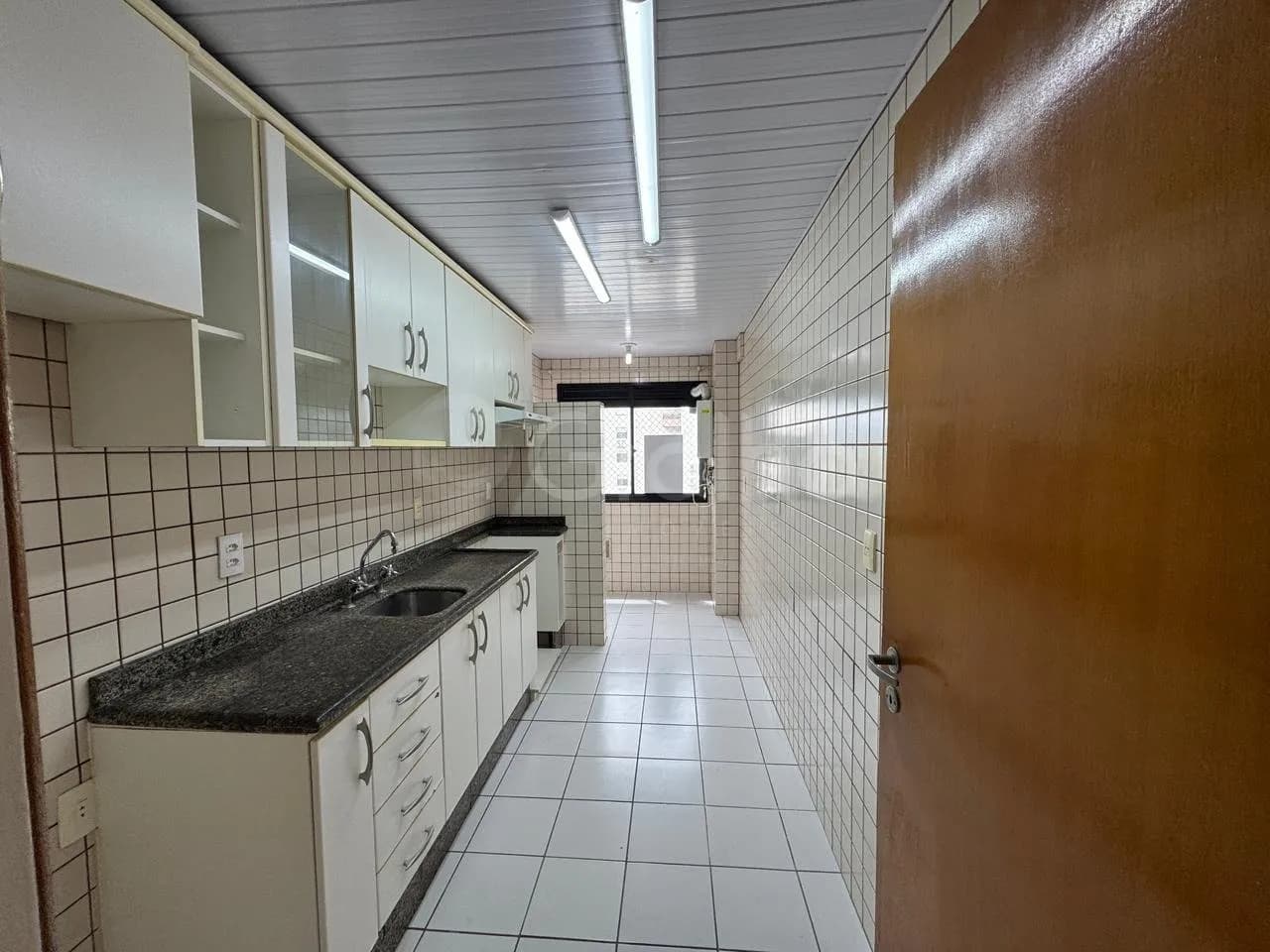 Apartamento para venda com 3 dormitórios em Agronômica com 76 m² — foto 3