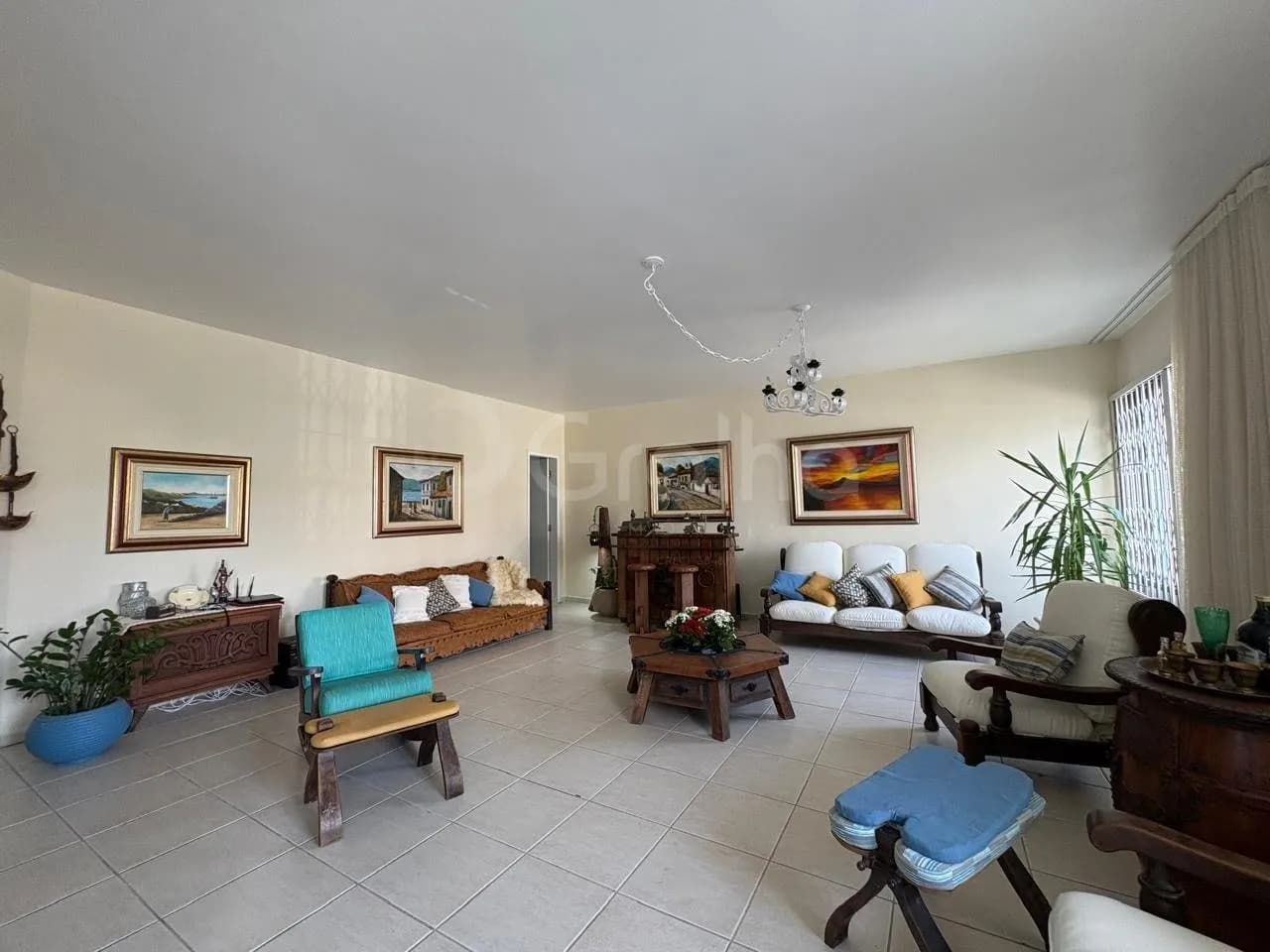 Casa para venda com 7 dormitórios em Santa Mônica com 197 m² — foto 2