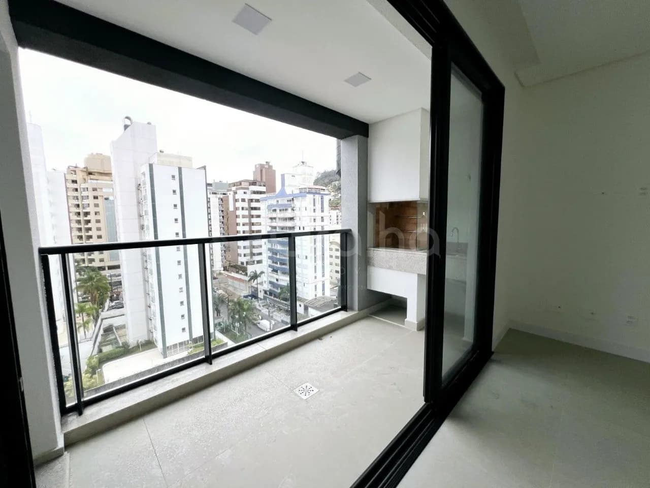 Apartamento para venda com 3 dormitórios em Centro com 87 m² — foto 3