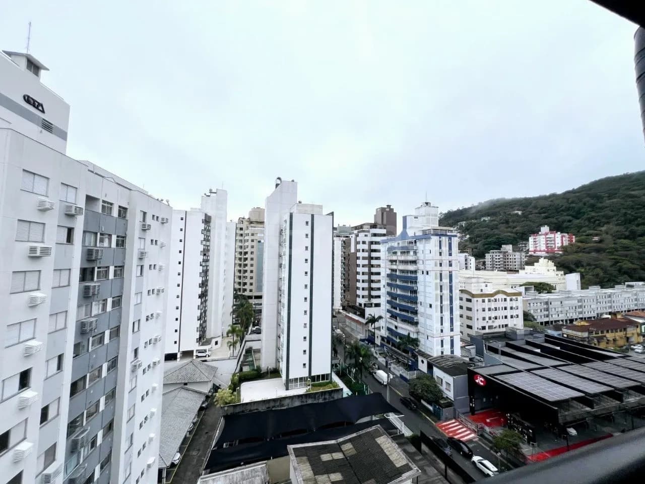 Apartamento para venda com 3 dormitórios em Centro com 87 m² — foto 4