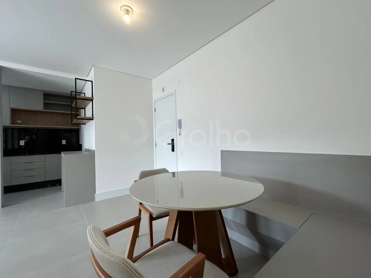 Cobertura para venda com 2 dormitórios em Côrrego Grande com 109 m² — foto 2