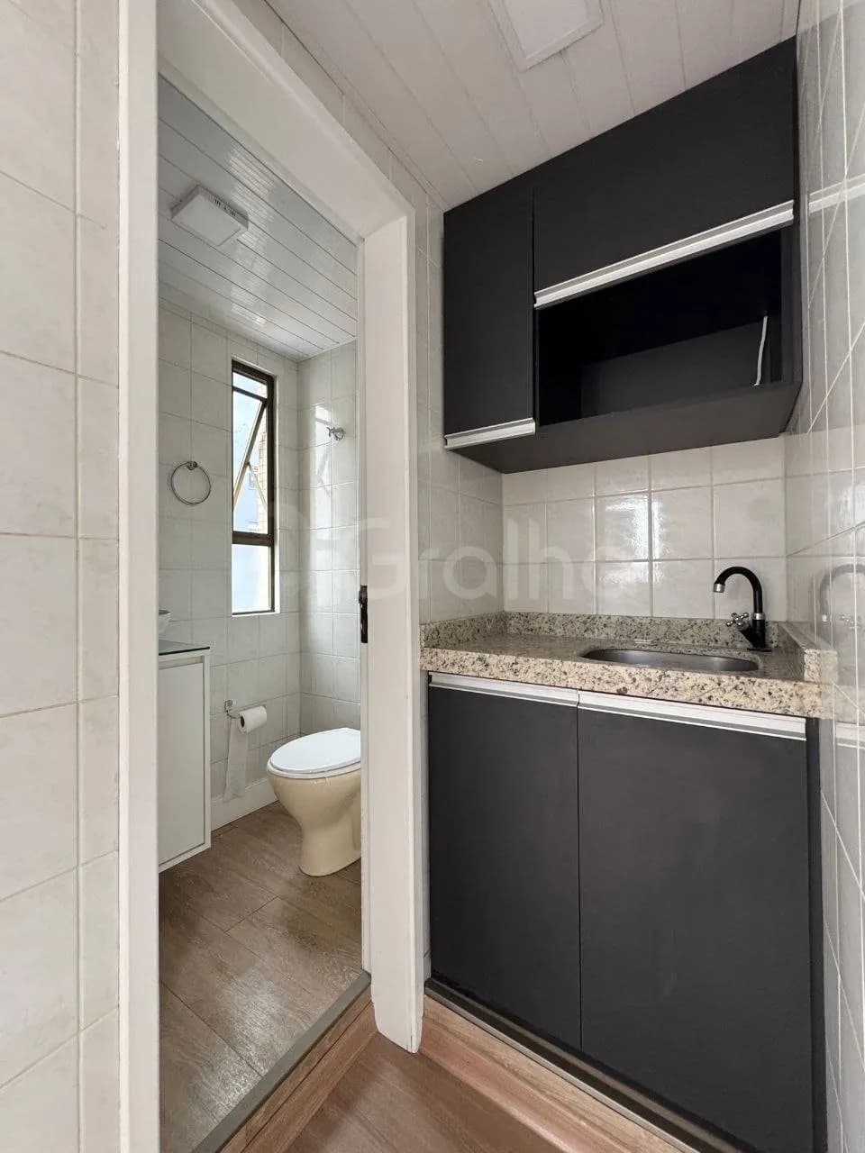Sala comercial para venda em Centro com 24 m² — foto 2