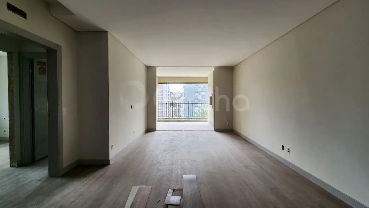 Apartamento para venda com 3 dormitórios em Centro com 123 m² — foto 2