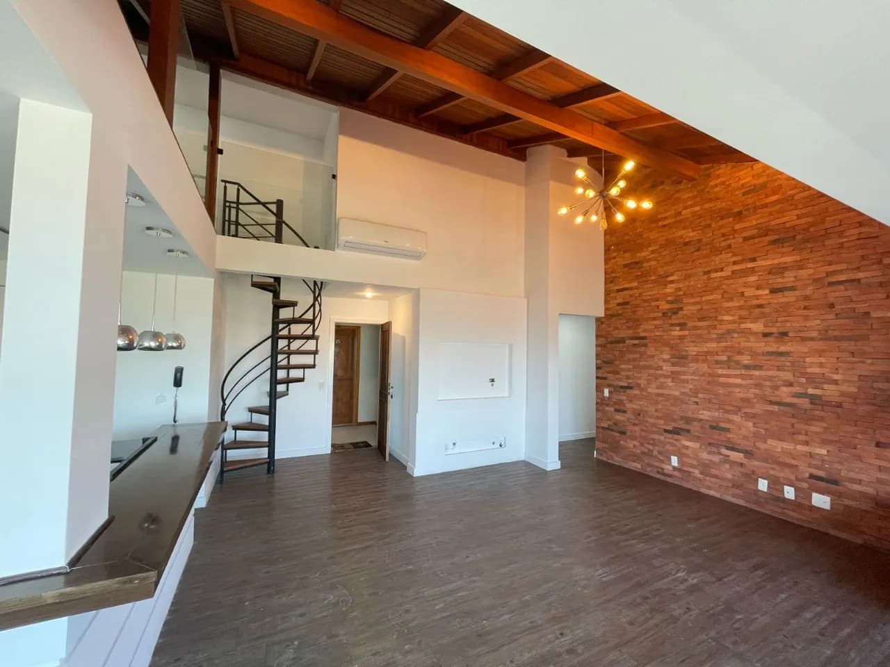 Cobertura para venda com 3 dormitórios em Itacorubi com 153 m² — foto principal