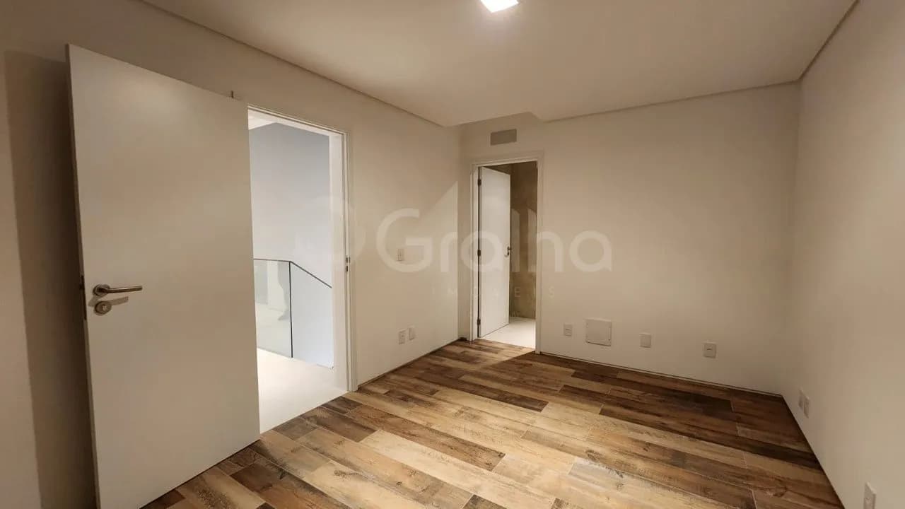 Casa de condomínio para venda com 4 dormitórios em Rio Vermelho com 297 m² — foto 4