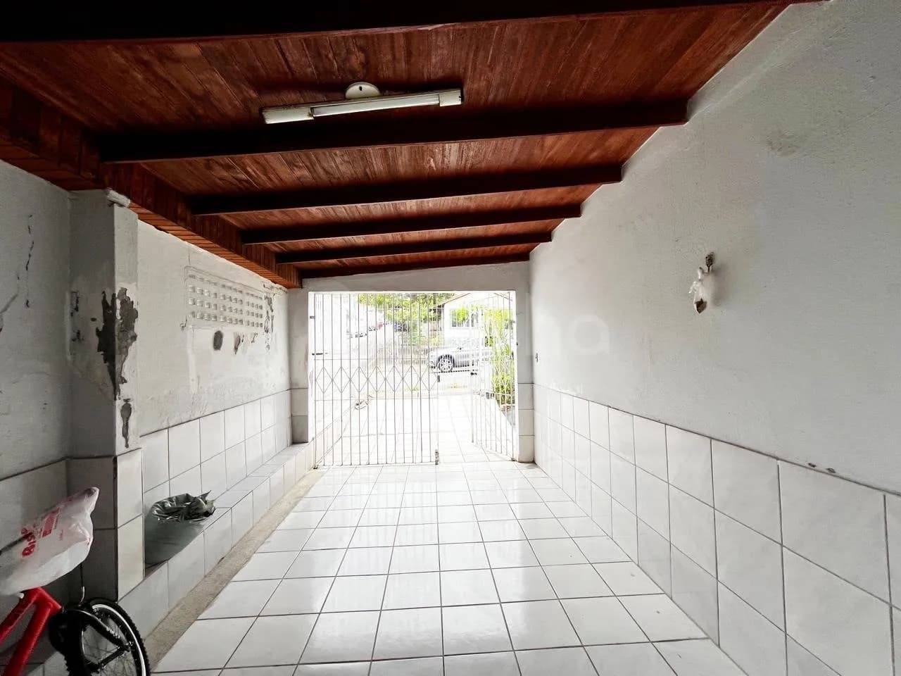 Casa para venda com 2 dormitórios em Bela Vista com 46 m² — foto 4