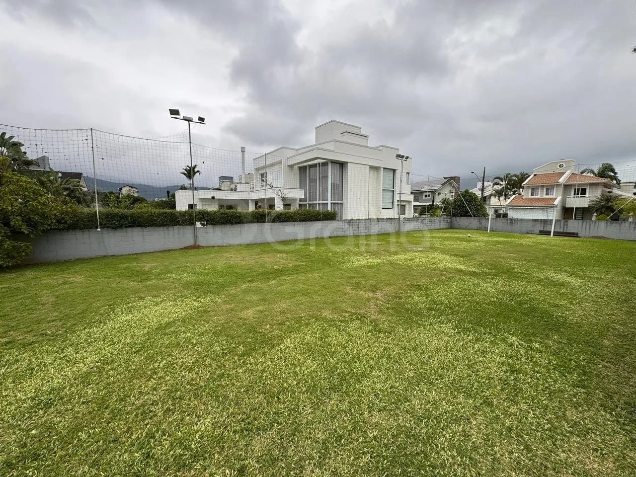 Terreno para venda em Saco Grande com 464 m² — foto principal