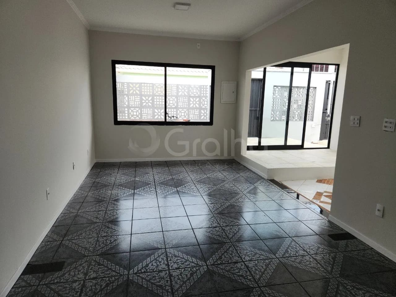 Casa para venda com 4 dormitórios em Campeche com 190 m² — foto principal