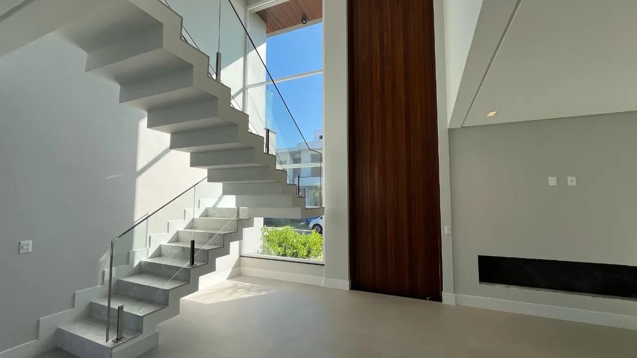 Casa para venda com 3 dormitórios em Pedra Branca com 263 m² — foto principal