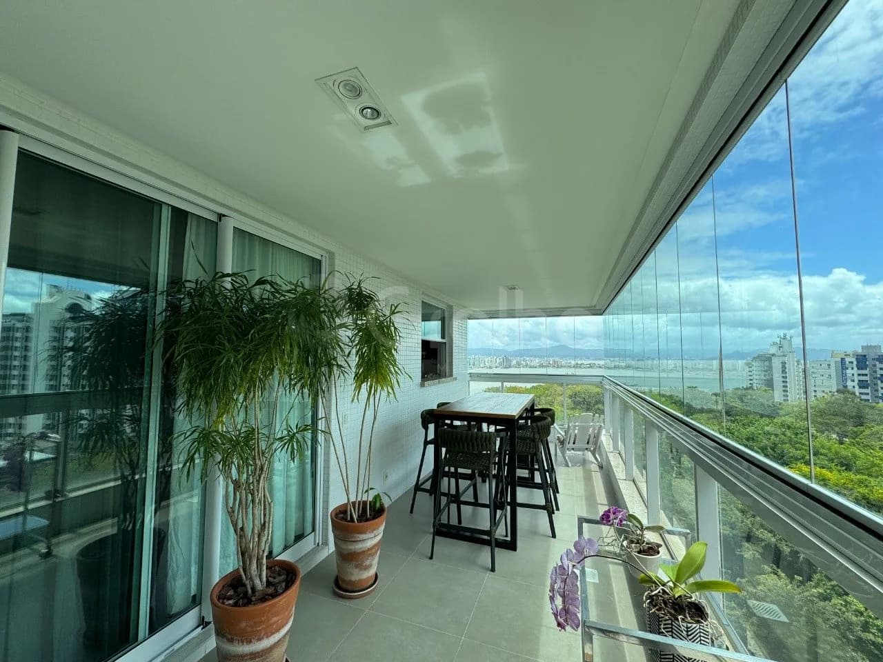 Apartamento para venda com 3 dormitórios em Centro com 168 m² — foto 5