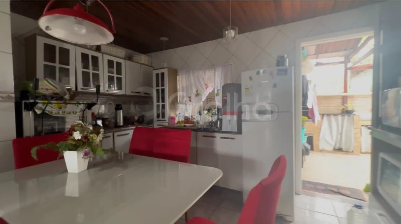 Casa para venda com 6 dormitórios em Tapera com 320 m² — foto 3