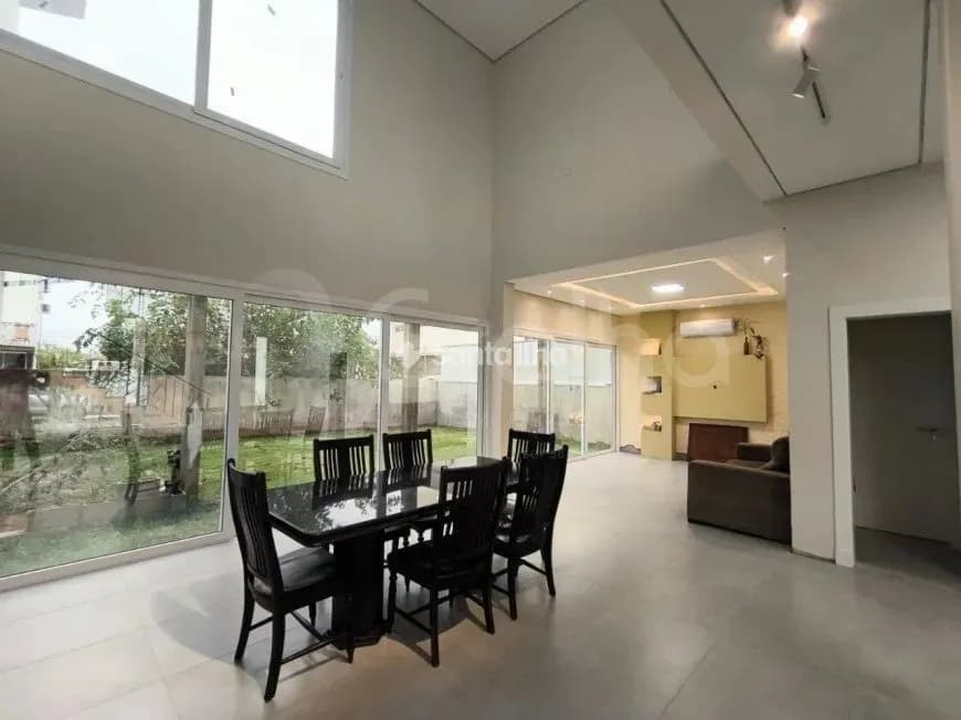 Casa para venda com 4 dormitórios em Ribeirão da Ilha com 286 m² — foto 2