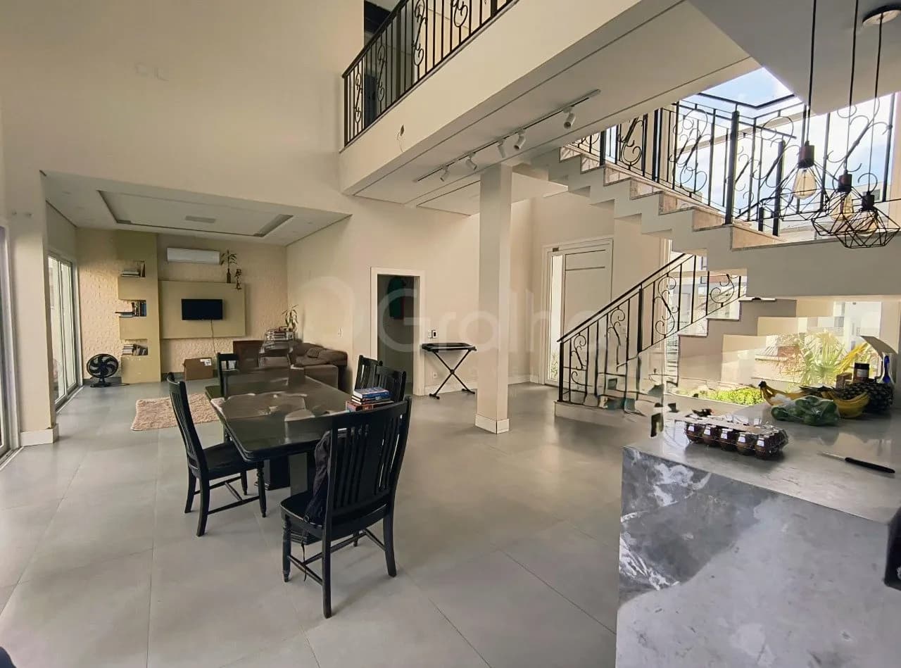 Casa para venda com 4 dormitórios em Ribeirão da Ilha com 286 m² — foto 4