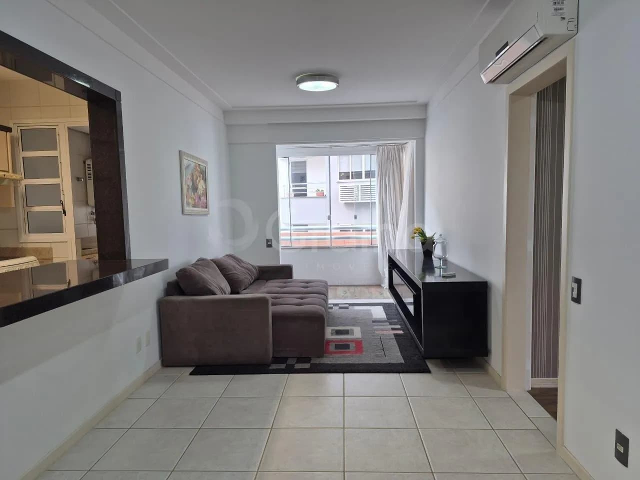 Apartamento para venda com 3 dormitórios em Centro com 82 m² — foto principal