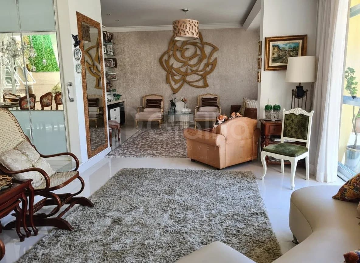 Casa para venda com 2 dormitórios em Agronômica com 212 m² — foto 2