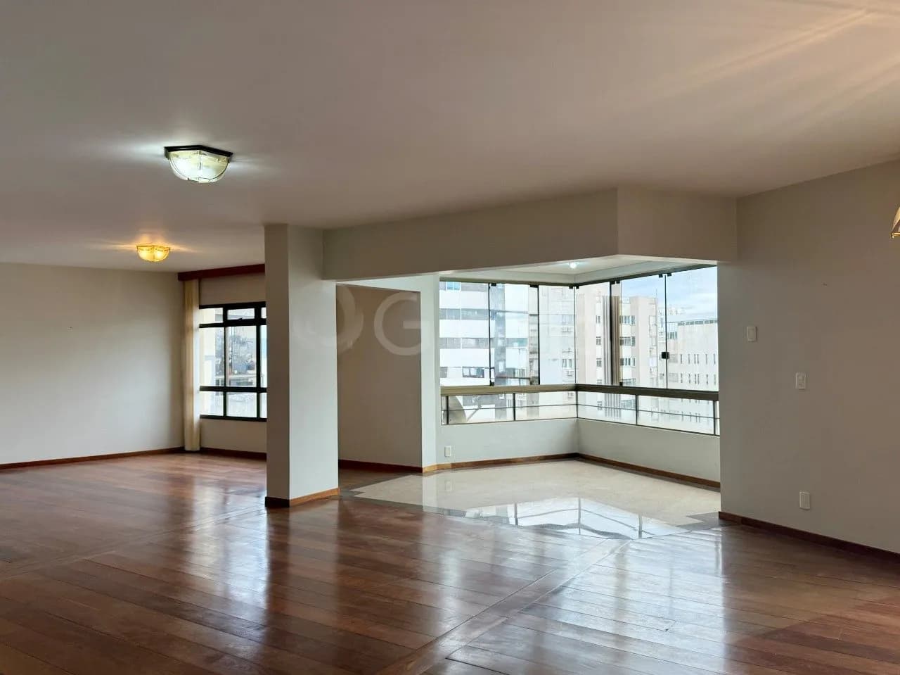 Apartamento para venda com 5 dormitórios em Agronômica com 264 m² — foto 4