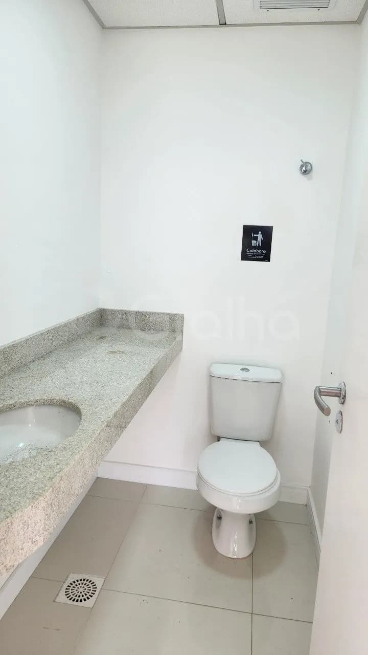 Sala comercial para venda em Barreiros com 32 m² — foto 3