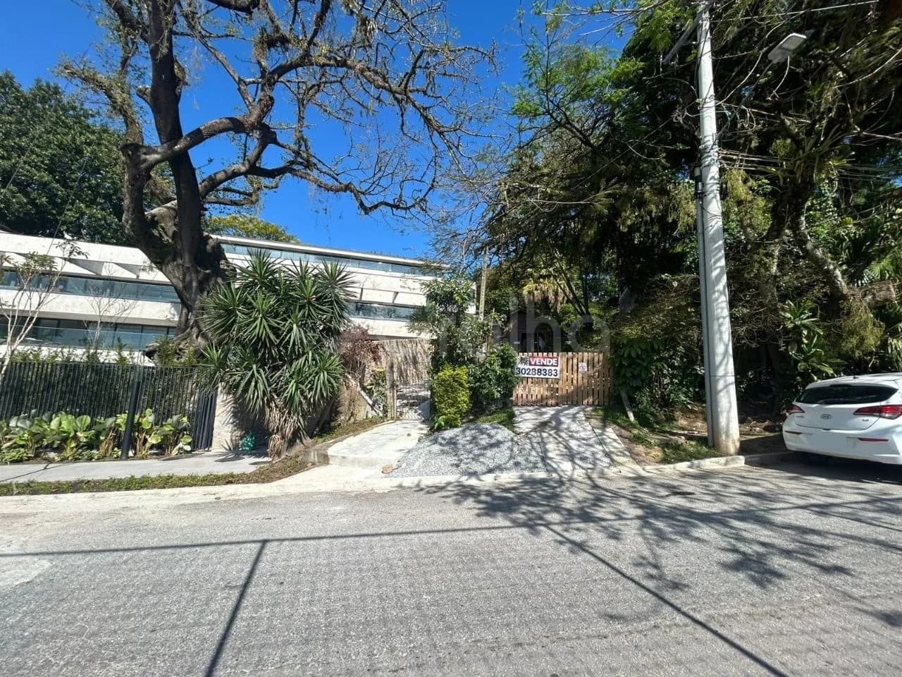 Terreno para venda em Centro com 487 m² — foto principal