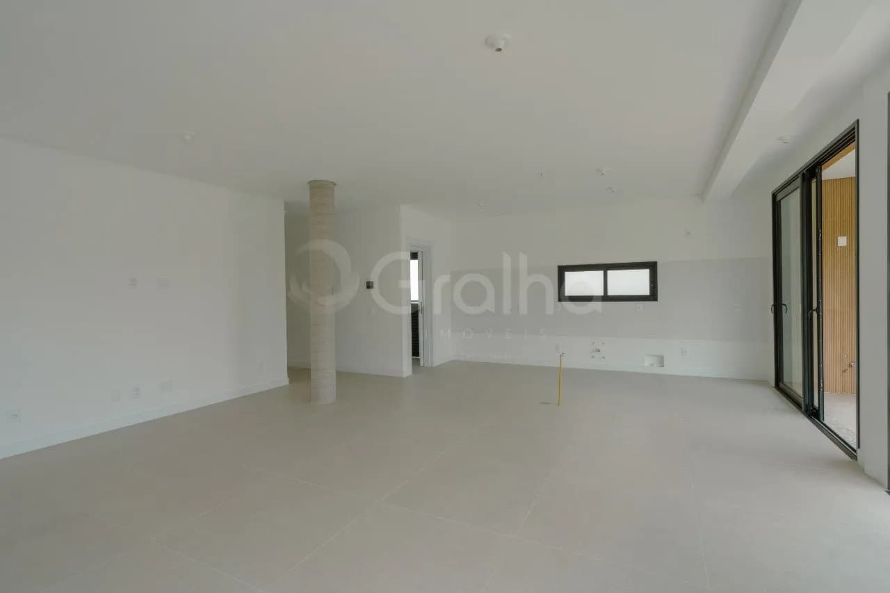 Casa de condomínio para venda com 4 dormitórios em Cacupé com 273 m² — foto 2