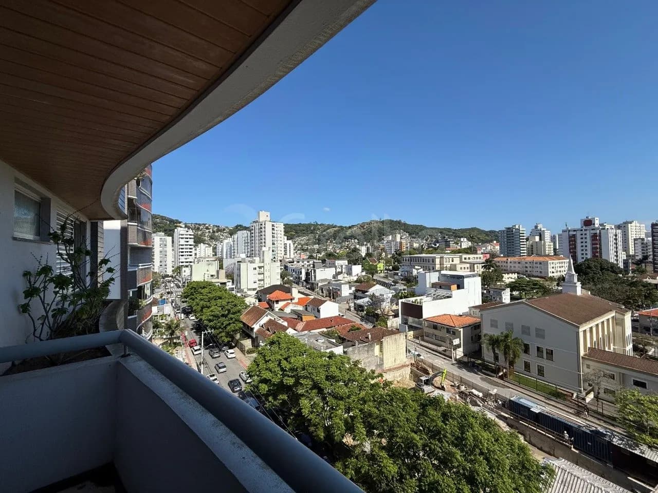 Apartamento para venda com 3 dormitórios em Centro com 113 m² — foto 3