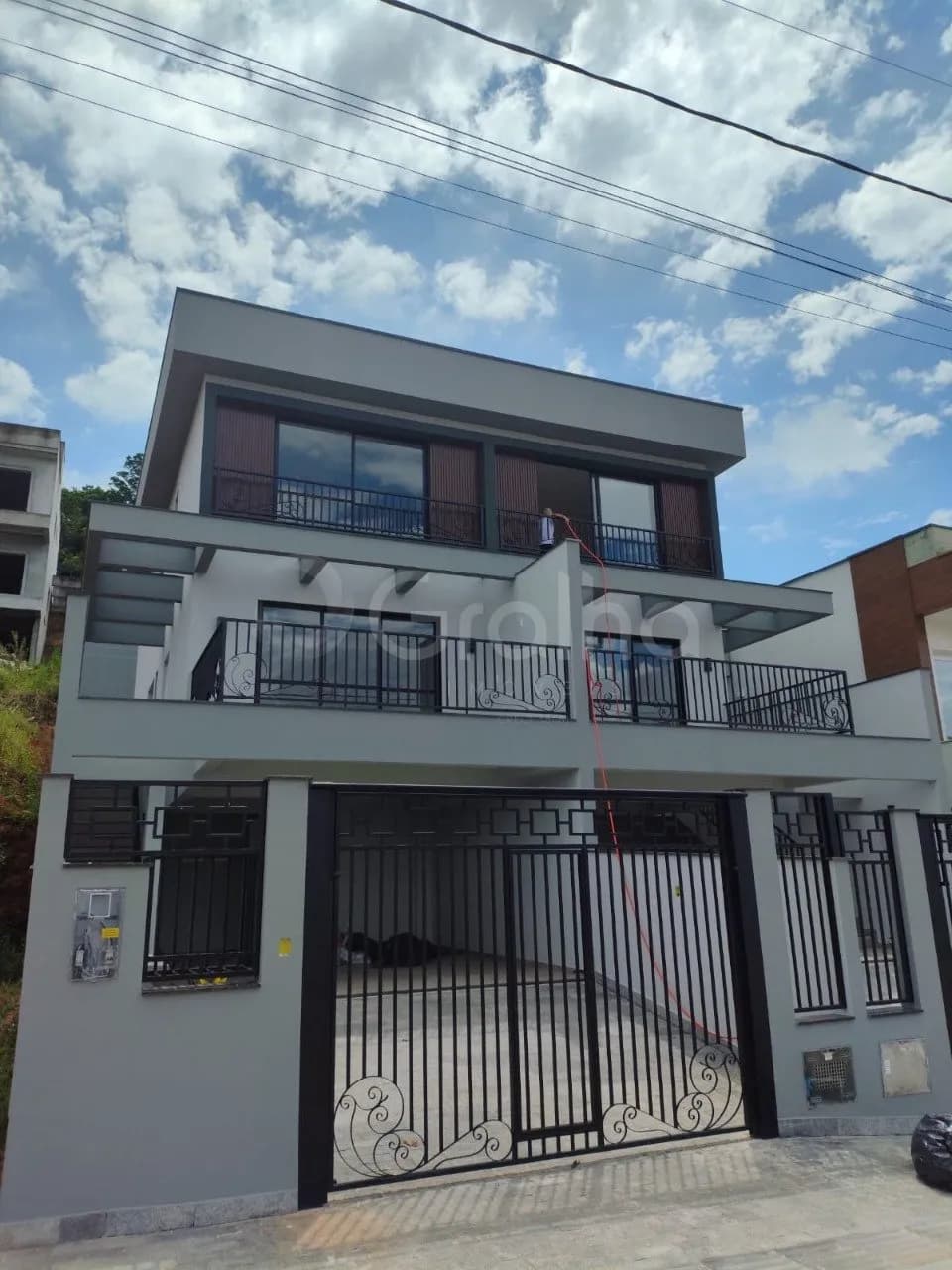 Casa para venda com 3 dormitórios em São Sebastião com 144 m²