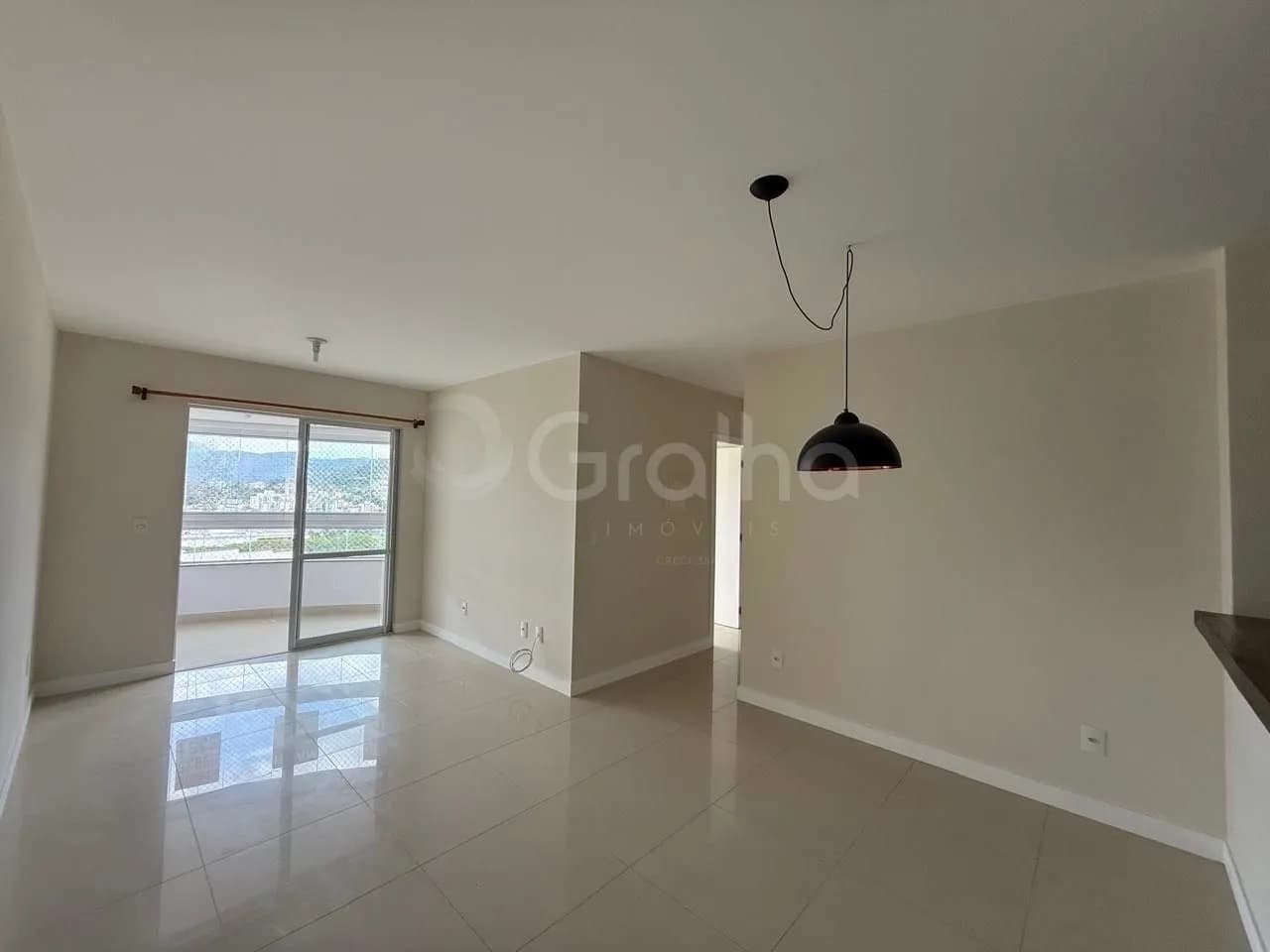 Apartamento para venda com 3 dormitórios em Pantanal com 88 m² — foto principal