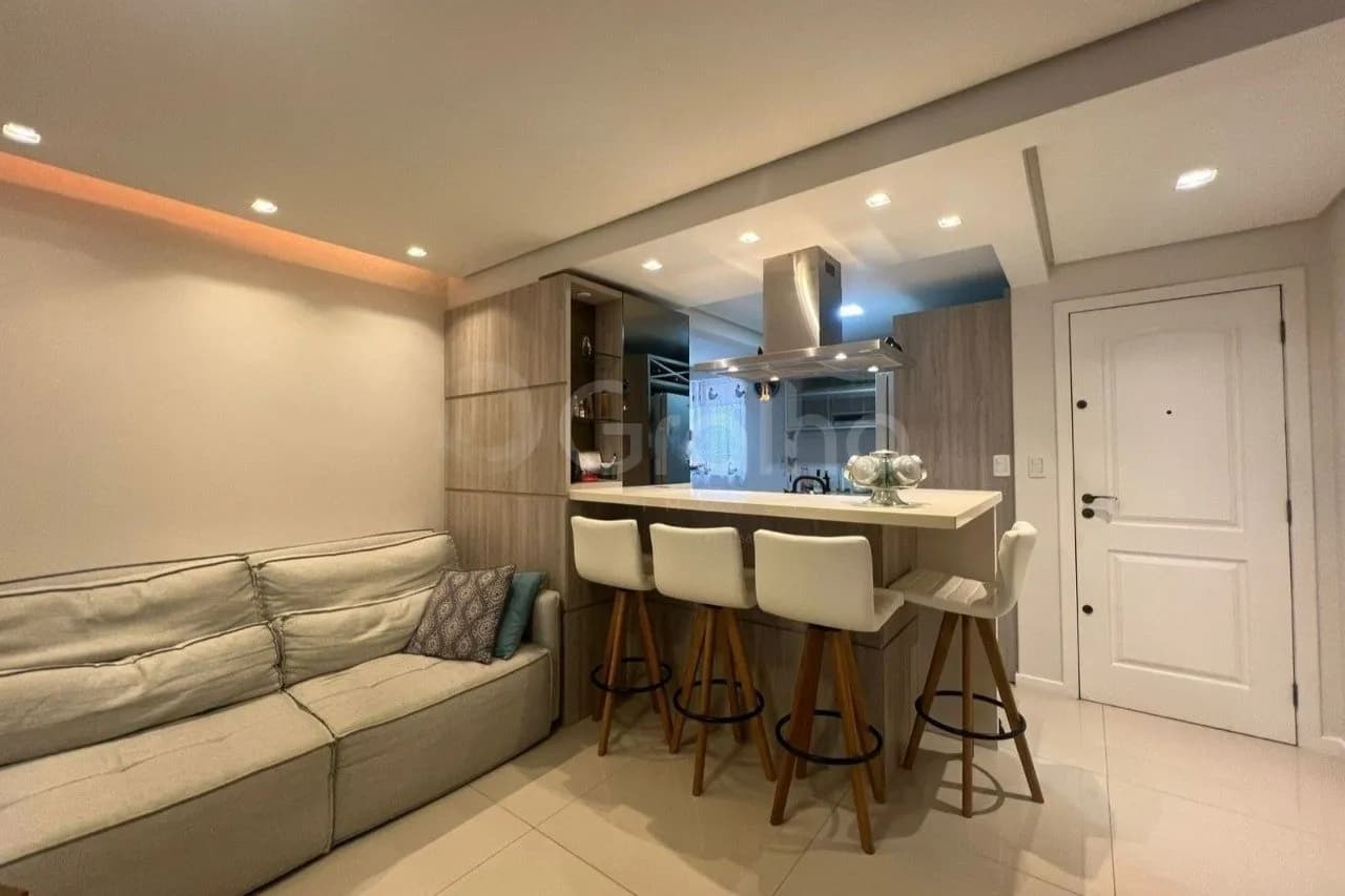 Apartamento para venda com 3 dormitórios em Balneário com 89 m² — foto 2
