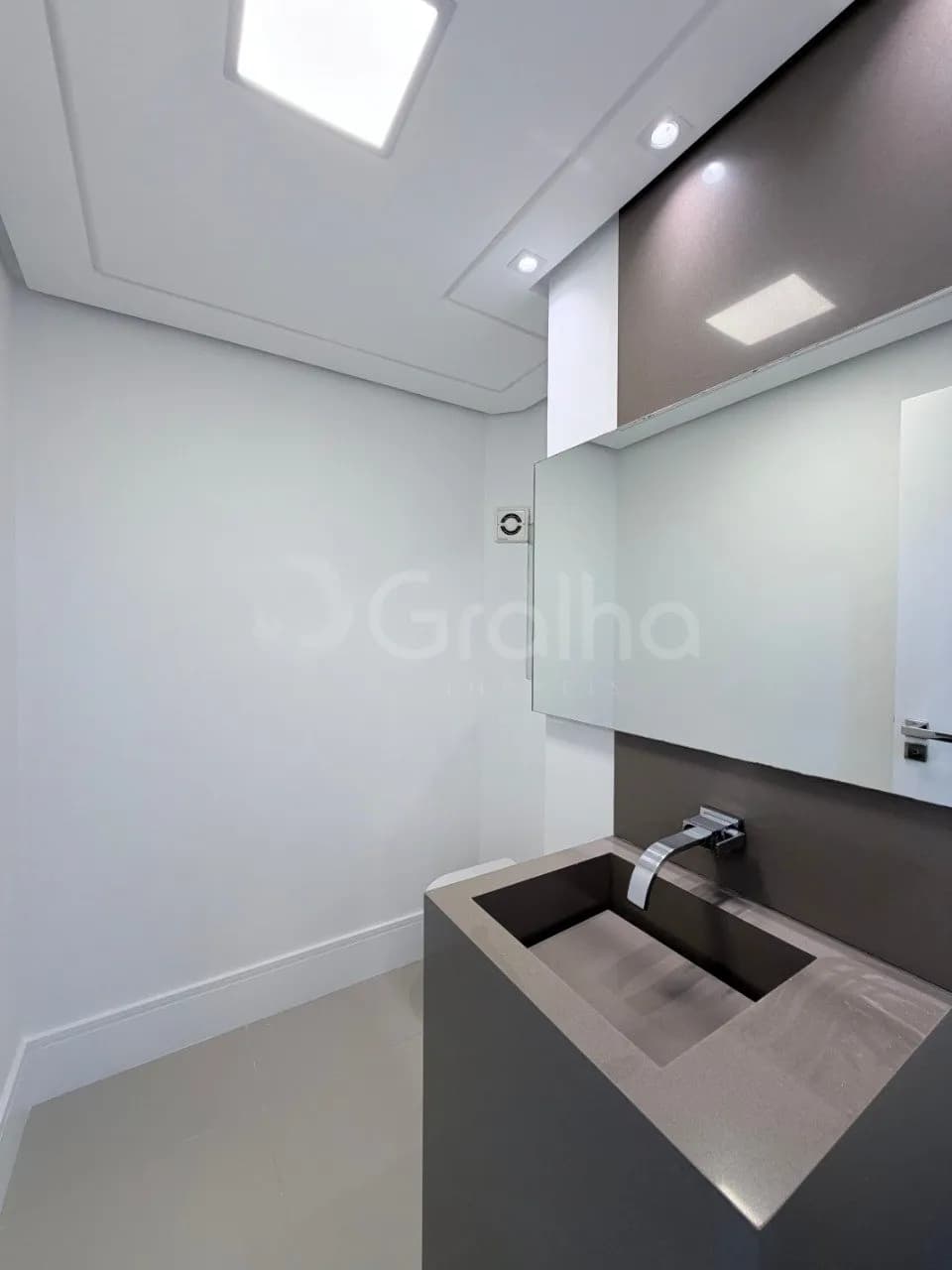 Apartamento para venda com 3 dormitórios em Agronômica com 168 m² — foto 5