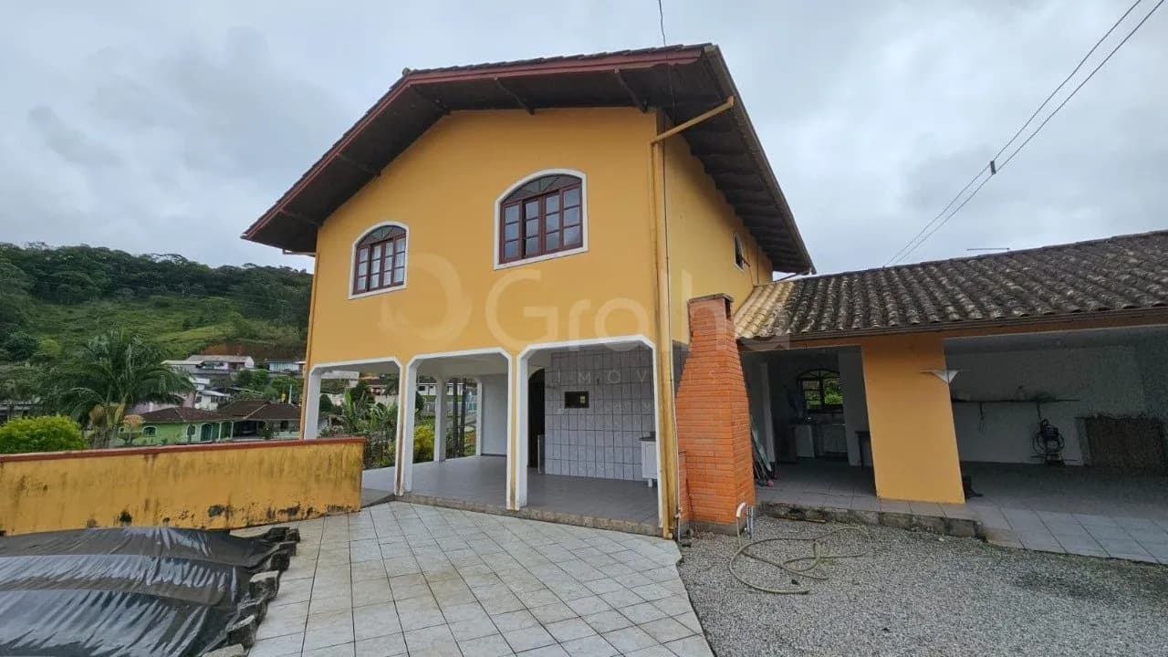 Casa para venda com 3 dormitórios em Santa Teresa com 250 m² — foto principal