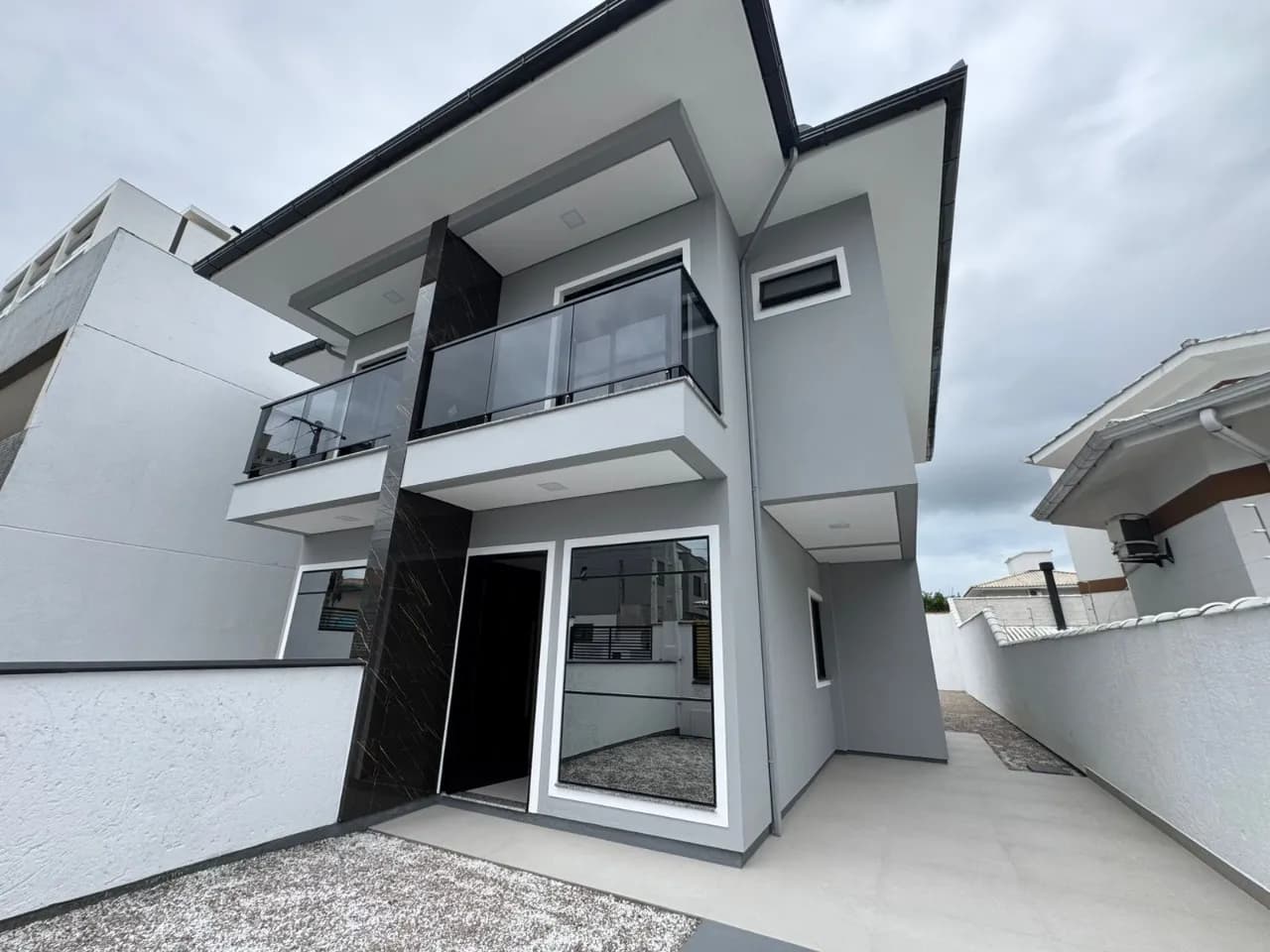 Casa para venda com 3 dormitórios em Pagani com 100 m² — foto principal