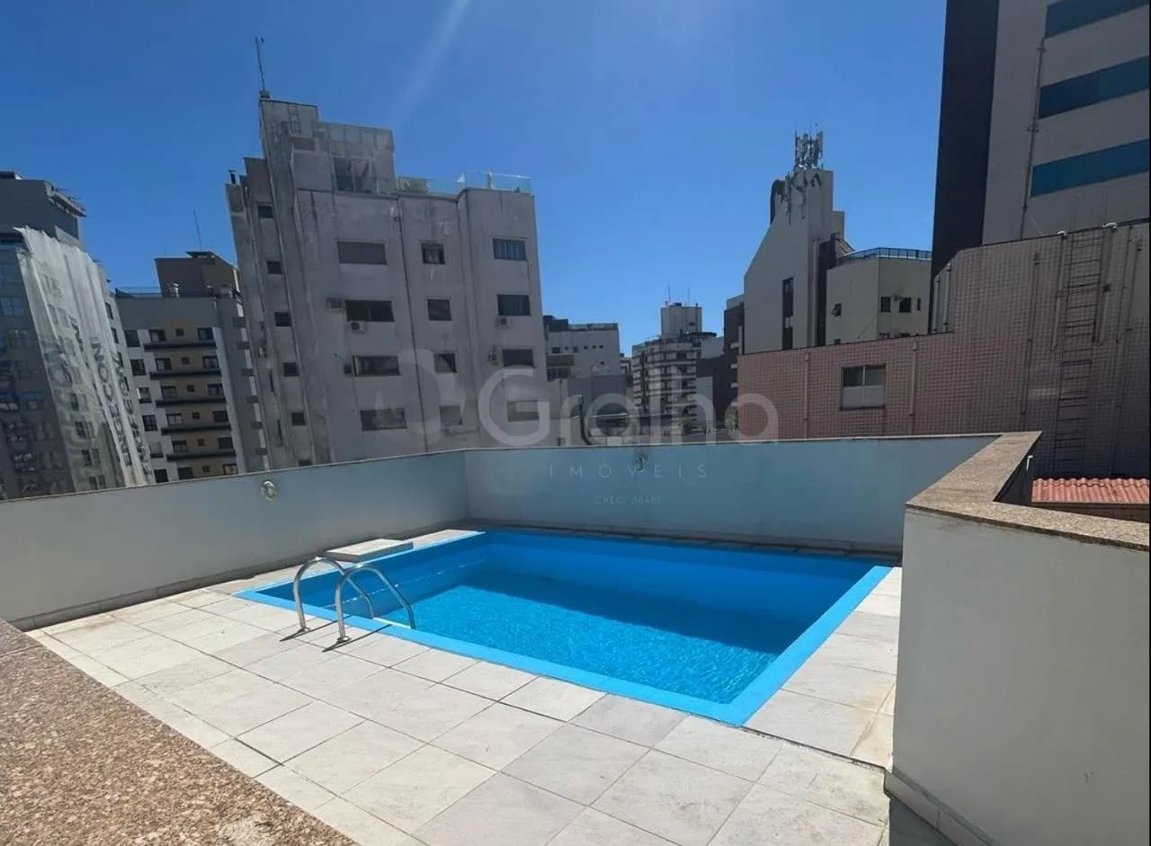 Apartamento duplex para venda com 3 dormitórios em Centro com 221 m² — foto principal