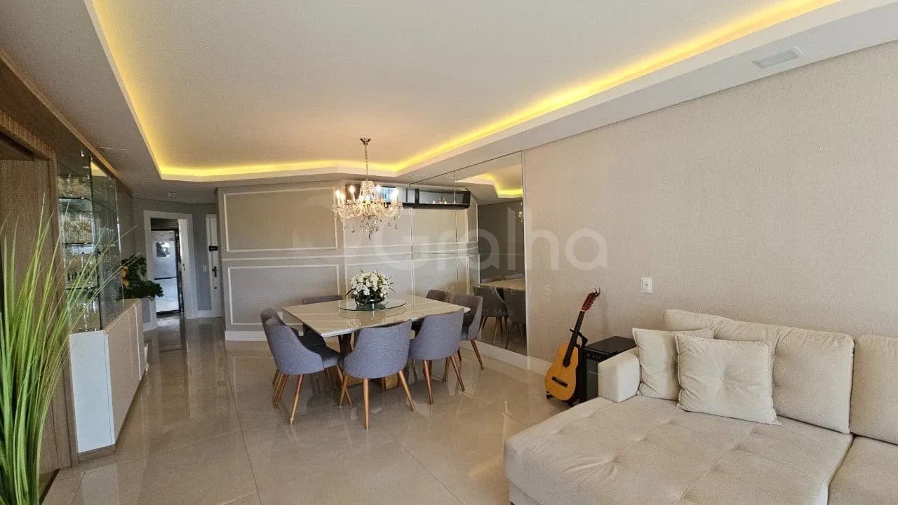 Apartamento para venda com 3 dormitórios em Balneário com 123 m² — foto 2
