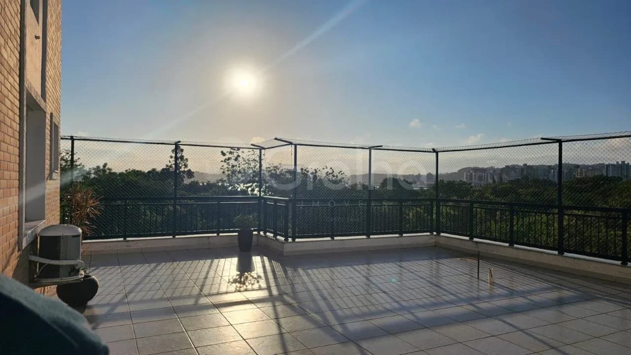 Apartamento para venda com 3 dormitórios em Abraão com 196 m² — foto principal