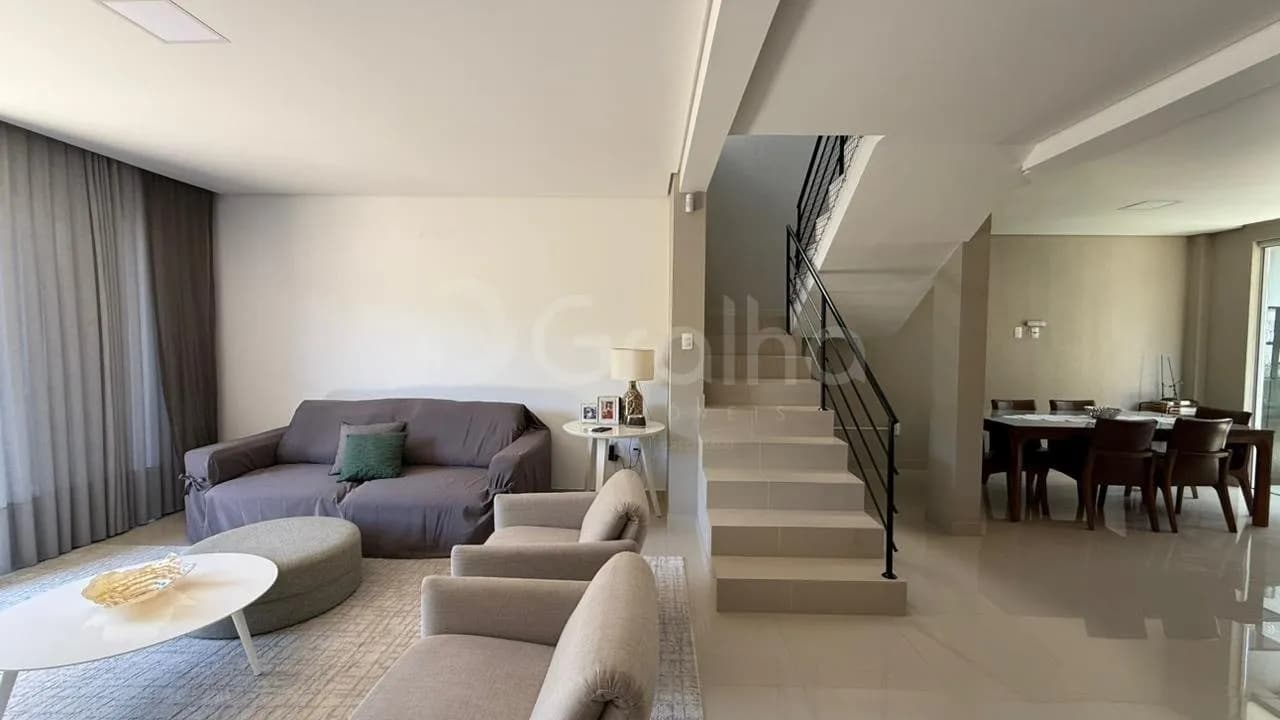 Casa para venda com 3 dormitórios em Côrrego Grande com 176 m² — foto 2