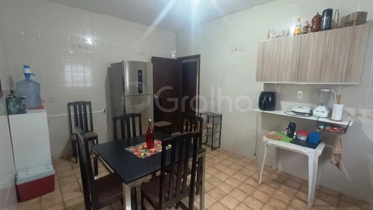 Casa para venda com 2 dormitórios em Ratones com 100 m² — foto 2
