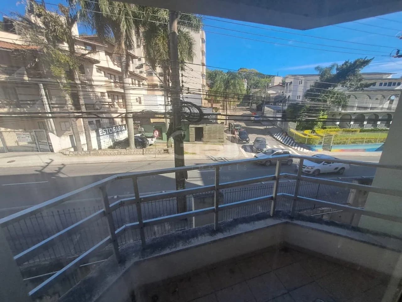 Apartamento para venda com 3 dormitórios em Pantanal com 92 m² — foto 2