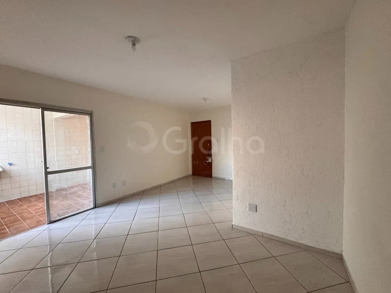 Apartamento para venda com 3 dormitórios em Kobrasol com 72 m² — foto principal