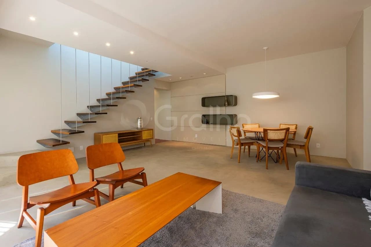 Cobertura para venda com 3 dormitórios em Agronômica com 277 m² — foto 2
