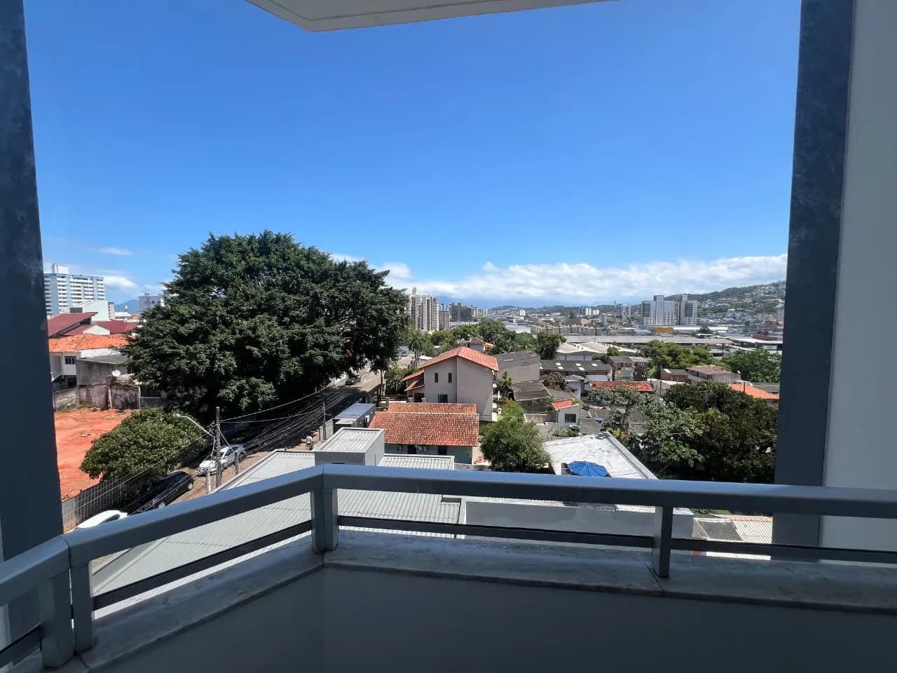 Apartamento para venda com 3 dormitórios em Barreiros com 65 m² — foto 3
