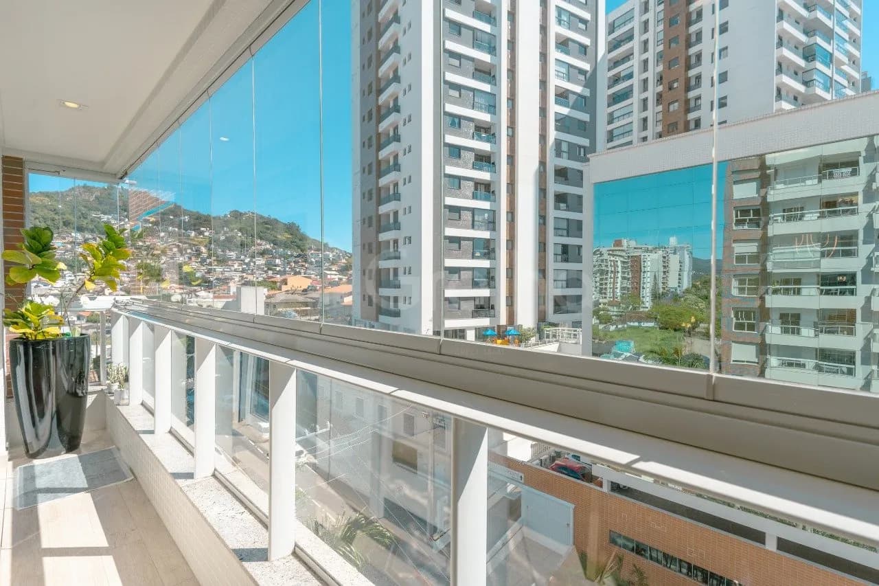 Apartamento para venda com 3 dormitórios em Agronômica com 106 m² — foto 3