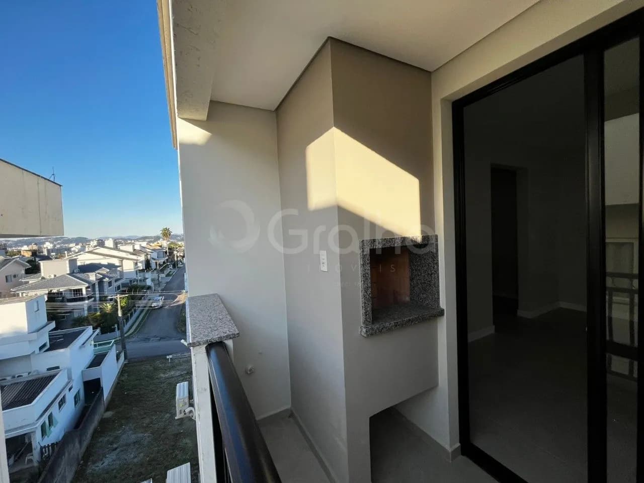 Apartamento para venda com 3 dormitórios em Pedra Branca com 77 m² — foto principal