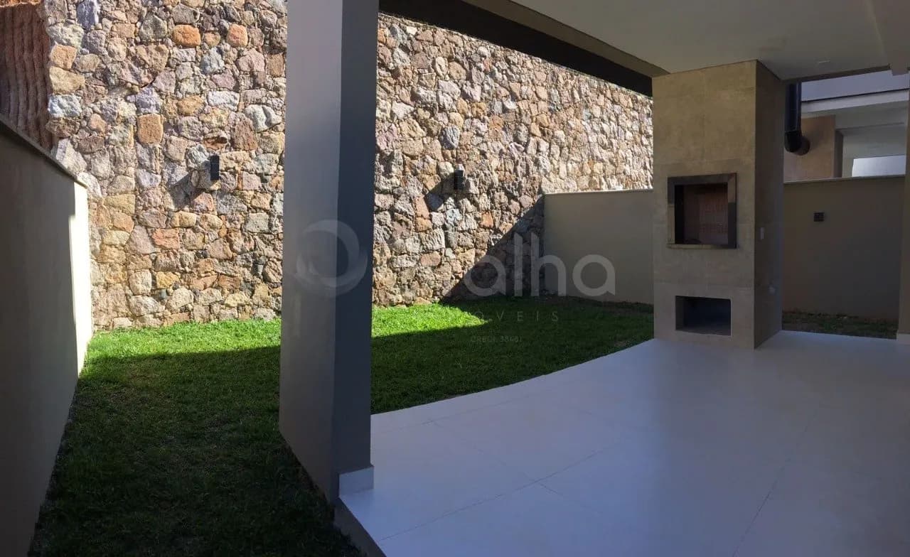 Casa para venda com 3 dormitórios em Saco Grande com 185 m² — foto 5